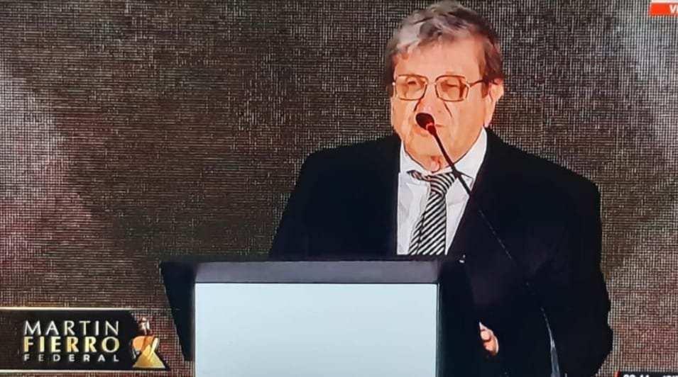 Martín Fierro Federal: «Abrepuertas» se quedó con el premio en el rubro interés general