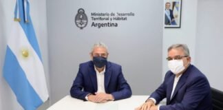 Raúl Jalil el ministro Ferraresi acordaron la construcción de viviendas en Icaño
