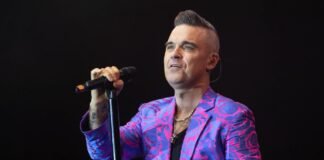 Robbie Williams vendió todas sus propiedades y dice que ahora no tiene dónde vivir