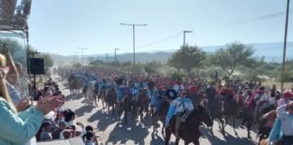 Una multitud de jinetes y gauchos homenajearon a la Virgen Homenaje de la Virgen del Valle