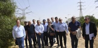 La comitiva nacional y Jalil, en la empresa de agua de Israel Raul Jalil, Dalmacio Mera, Israel