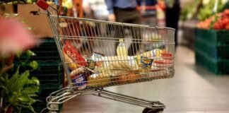 Canasta básica se disparó 7% en marzo; una familia necesitó casi $90.000 para no ser pobre