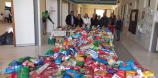 Entregaron alimentos recolectados en la presentación de buzos