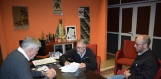 Convenio con empresa de transporte para traslado gratuito de artesanías