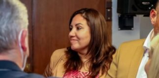 Cuestionaron al Asesor General de Gobierno por “pasar meses en Canadá cobrando un sueldo de la Provincia”