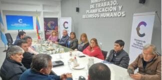 El Gobierno mantuvo una reunión de trabajo con gremios