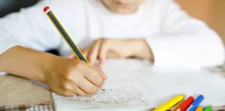 La docente acusada de maltratar a un niño será sancionada