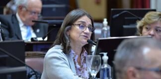 Reclamos entre Fama y Corpacci Lucia Corpacci