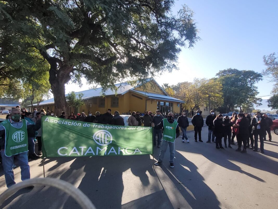 Dictaron la conciliación en el conflicto en la Vivienda