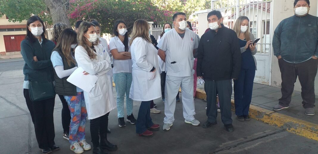 Estado de asamblea permanente en el Hospital de Niños, se encuentran DESBORDADOS en atencion