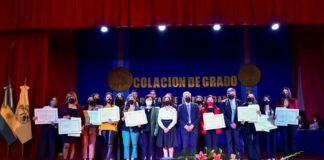 Facultad de Humanidades: 120 nuevos egresados recibieron su diploma