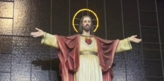 Mes del Sagrado Corazón de Jesús en la parroquia que lo tiene como patrono