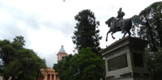 Nodo Plaza 25 de Mayo: sigue el operativo con vacunas refuerzo
