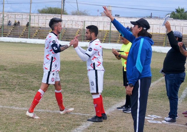 Villa Cubas y San Lorenzo juegan una final anticipada