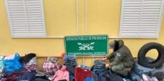 Millonario secuestro de ropa de dudosa procedencia en la ruta 60