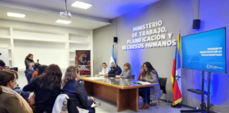 Firma de convenio de adhesión Programa de Promoción del Empleo Privado Registrado
