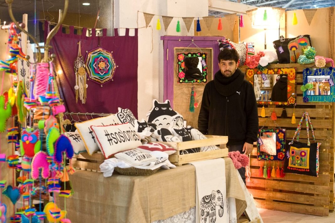 Se viene un Poncho Diseño 100% catamarqueño y con nueva imagen