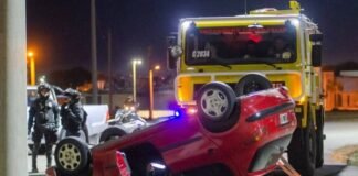 Jóvenes sobrevivieron a tremendo vuelco en la zona Norte de la ciudad