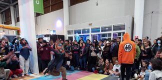Turismo Capital en el Poncho: El día del amigo cerró a pleno con freestyle de música urbana