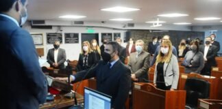 Guzmán asumió en el lugar de Barros y Cordero aseguró que judicializará la banca