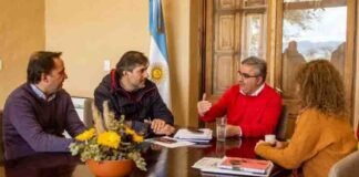 La provincia y FEC analizan reubicar 6.000 becados en empresas locales Raúl Jalil, Alejandro Segli, Dalmacio Mera, Veronica Soria