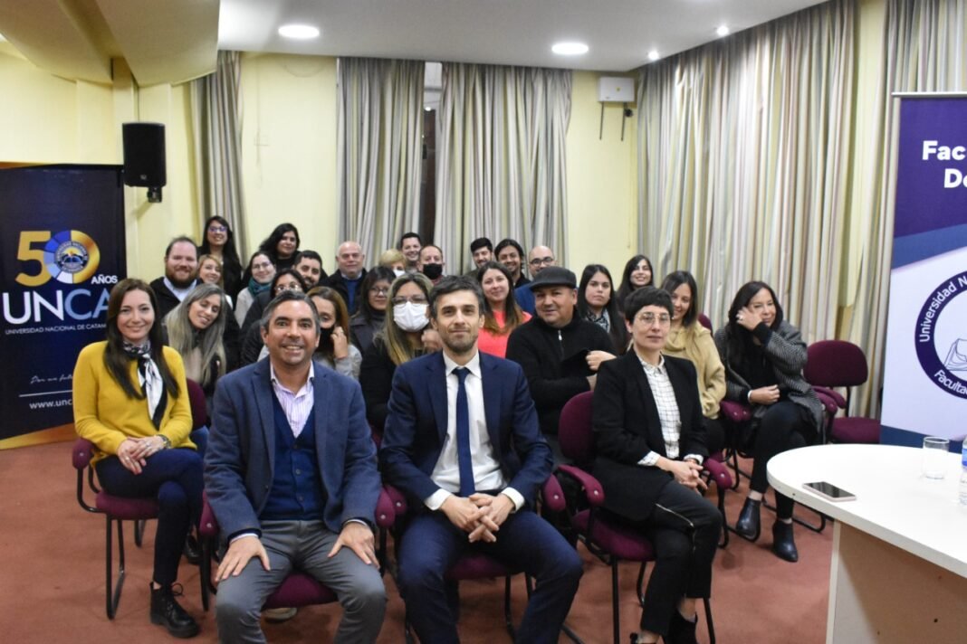 Abogados catamarqueños se especializan en Abogacía del Estado