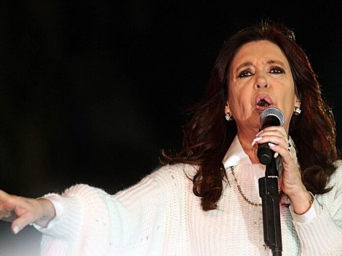 Cristina Fernández de Kirchner culpó a la oposición por la violencia y agradeció el apoyo de la militancia