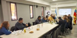 Inició el diálogo con los gremios por el segundo semestre