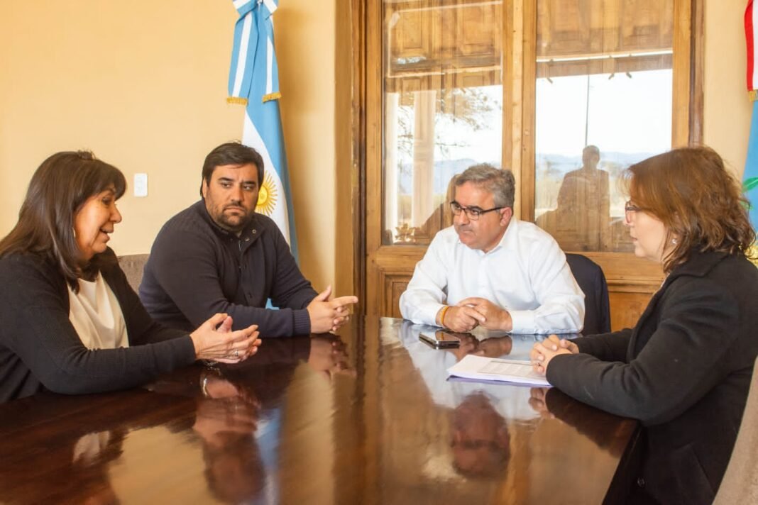 Jalil recibió al presidente de la Cámara Provincial de Proveedores Mineros