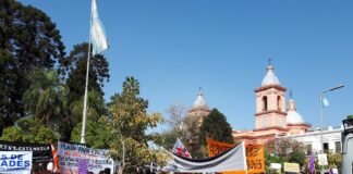 La Intersindical docente convocó al PARO