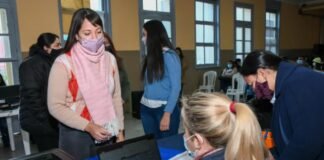 Se cubrieron 122 espacios curriculares en Secundaria