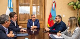 Avanzan gestiones para trasladar escuelas y descomprimir el tránsito en la ciudad Capital