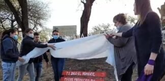 Descubrieron el «Banco Rojo» en el monumento a María Soledad Morales