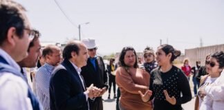 Gustavo inauguró las obras de aguas y cloacas en el Loteo Parque Sussex