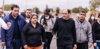 Gustavo Saadi inauguró la obra de red de aguas y cloacas del Barrio República Argentina