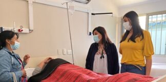 Las ministras de salud y seguridad visitaron a los heridos del vuelco del colectivo