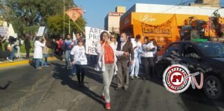 Masiva marcha de SALUD en contra del Gobierno y de los despidos arbitrarios en el derecho a protesta