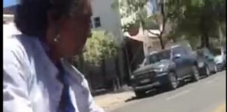 Una mujer acusó a una doctora de causar un siniestro