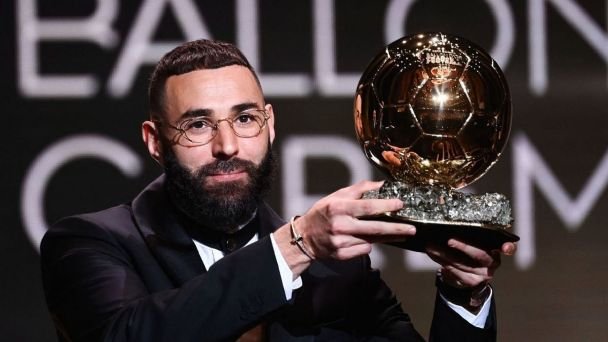 Karim Benzema se impuso ante Lewandowski, Mané y De Bruyne y se quedó con el Balón de Oro 2022