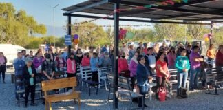 Misa especial para las madres en la Gruta