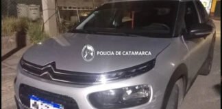 Chocó dos vehículos e intentó fugarse