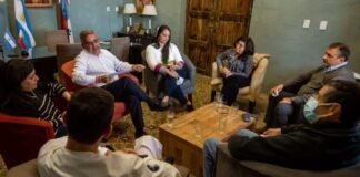 Proyectan que médicos deban elegir entre el sector público o el privado Raul Jalil, Conflicto medico