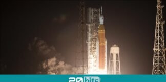 «De vuelta a la Luna y más allá»: la misión Artemis I despega por fin con éxito