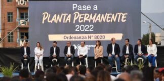 «No necesitan trabajar en ninguna campaña política por esta planta permanente»