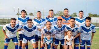 Vélez goleó y es más líder que nunca