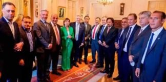 Se reúnen los gobernadores del PJ para debatir candidaturas
