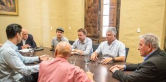 Buscan radicar una fábrica de vehículos eléctricos en la provincia