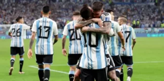 Con goles de Messi y Julián Álvarez, Argentina superó 2-1 a Australia y jugará los cuartos de final del Mundial contra Países Bajos