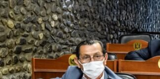 Cruces por la investigación del homicidio de Rojas