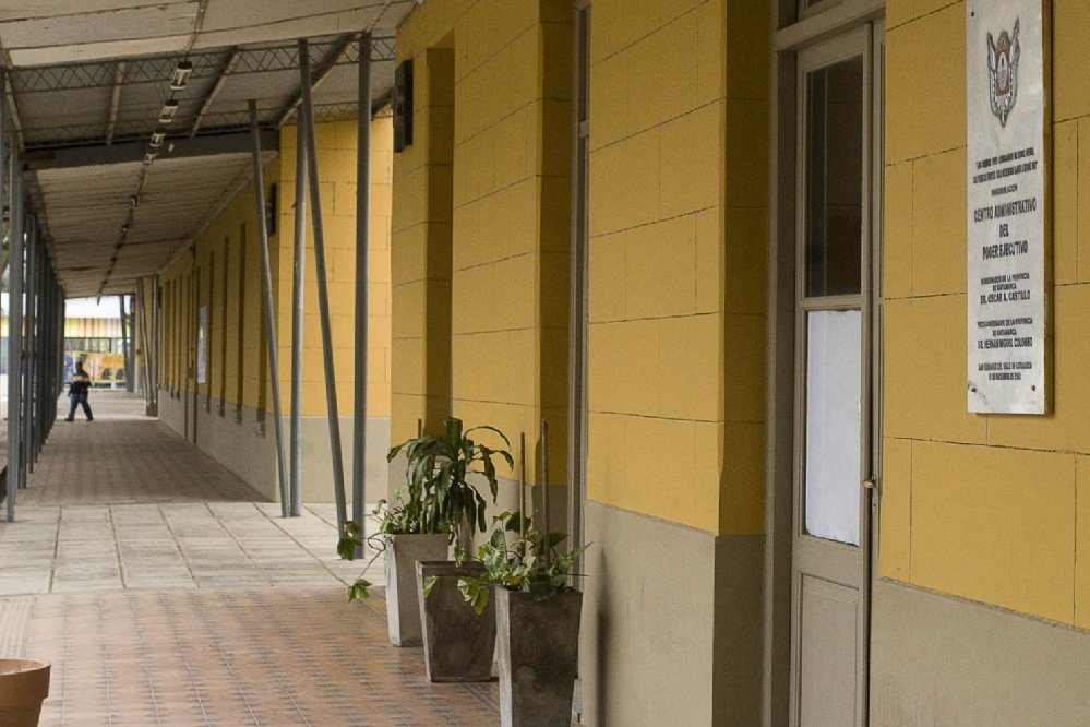 El gobierno decretó asueto administrativo para este viernes